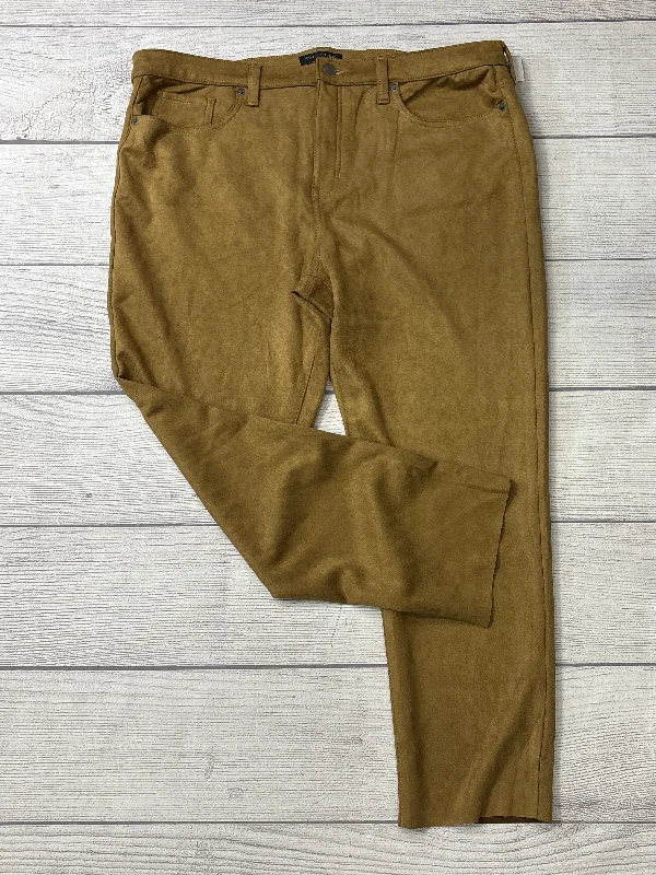 Pants Ankle By Banana Republic In Brown, Size: 18